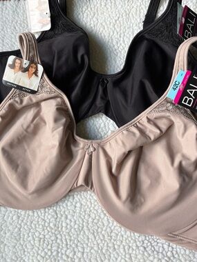 Bundle of Bali  Smooth Underwire Bras in Black and Nude